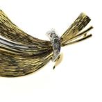 Bicolor gouden broche van een blad met diamanten; 0,12 ct., Sieraden, Tassen en Uiterlijk, Broches, Gebruikt, Overige kleuren