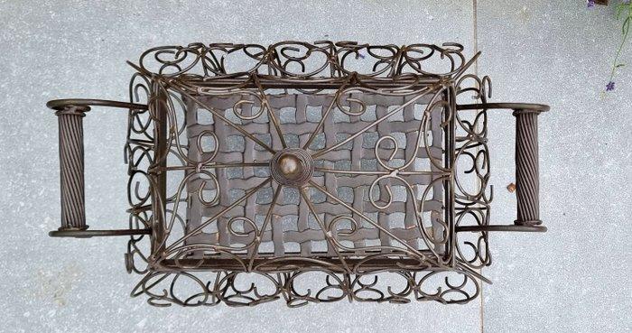 Mand - IJzer - Smeedijzer, Antiek en Kunst, Curiosa en Brocante