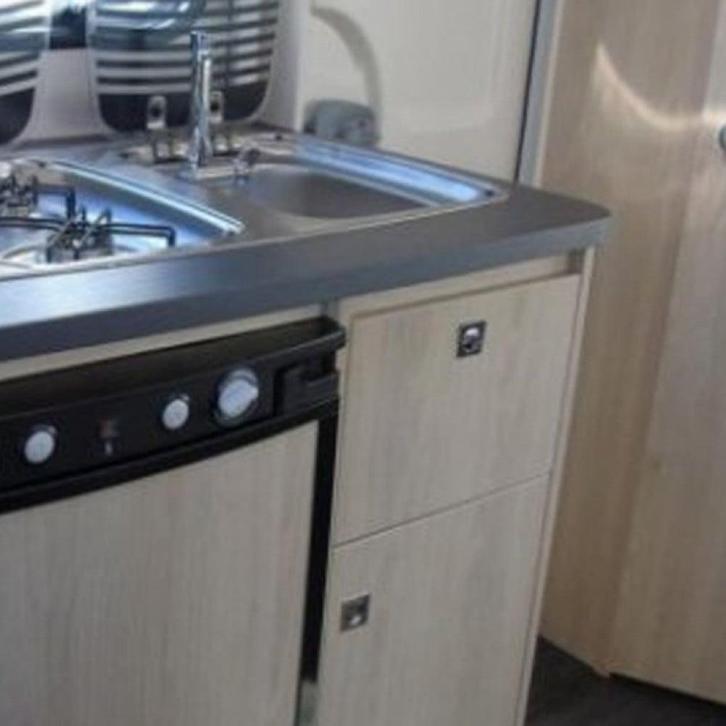 Trigano VDL Koelkastsluiting Rechts, Caravans en Kamperen, Camper-accessoires, Ophalen of Verzenden