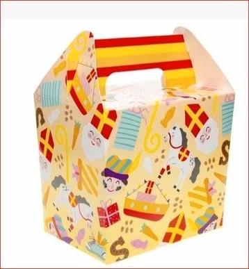 Sinterklaas tractatie  surprise box doosjes gift doosjes beschikbaar voor biedingen