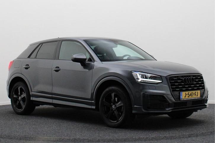 Zakelijke Lease |  Audi Q2 30 TFSI S Edition, Auto's, Audi, Dealer onderhouden, Lease, Zwart, Handgeschakeld, SUV of Terreinwagen
