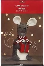 DIYkit Pakket Hobbyset Kerstmuis van vilt 30 cm zelf maken, Hobby en Vrije tijd, Knutselen, Ophalen of Verzenden, Nieuw