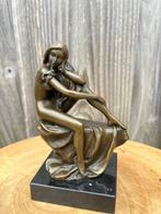 Beeld, Dame op rots - 15 cm - Brons, Marmer