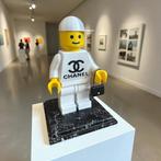 Orima Pop Art - LEGO Urban Style vs « CHANEL »