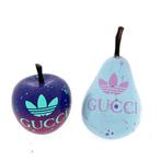 ZizaArt (XXI) - GUCCI Fruit Art Sculptures (Set of 2), Antiek en Kunst, Kunst | Designobjecten