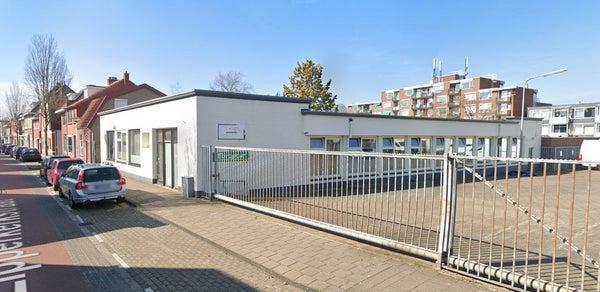 Te huur: Kamer Lipperkerkstraat in Enschede met 1 kamer(s), Huizen en Kamers, Huizen te huur, Direct bij eigenaar, Tussenwoning