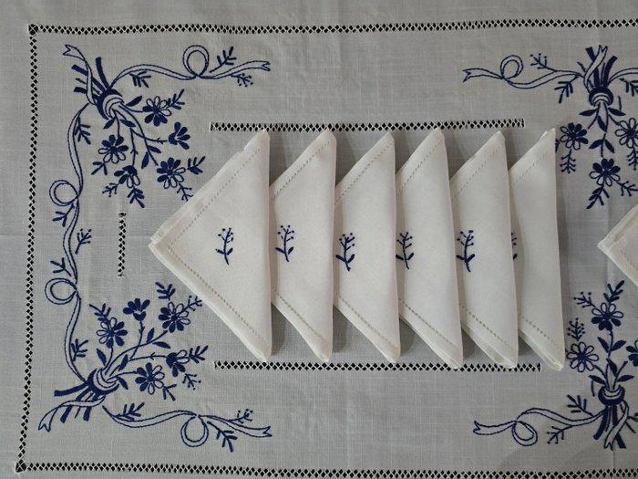 Tovaglia ricamata a mano in misto lino 12 posti gran misura, Antiek en Kunst, Antiek | Kleden en Textiel