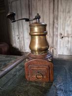 Koffiemolen - Hout, Messing - koffiemolen