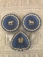 Decoratief ornament (5) - Wedgwood - Verenigd Koninkrijk -, Antiek en Kunst