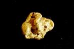 Goud Natif, goudklompje uit Frans-Guyana of Suriname- 0.7 g
