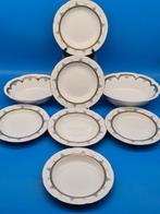 Eetservies - Graf von Henneberg – Servier- und, Antiek en Kunst