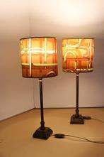 Lamp (2) - Lampen met lampenkap met Piero Fornasetti stof -