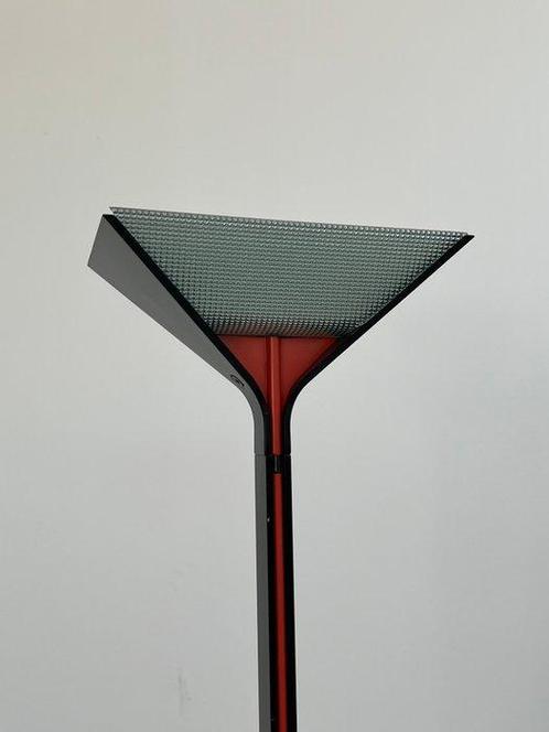 Flos - Afra Scarpa, Tobia Scarpa - Staande lamp - Papiloma -, Antiek en Kunst, Antiek | Meubels | Stoelen en Banken