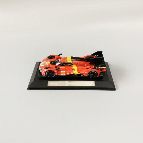 Bburago 1:43 - Model raceauto - Ferrari 499P - Italië, Hobby en Vrije tijd, Modelauto's | 1:5 tot 1:12