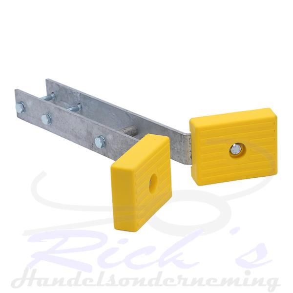 Bootvangmuil / boegsteun kunststof geel met houder – lang, Watersport en Boten, Bootonderdelen, Nieuw, Ophalen of Verzenden