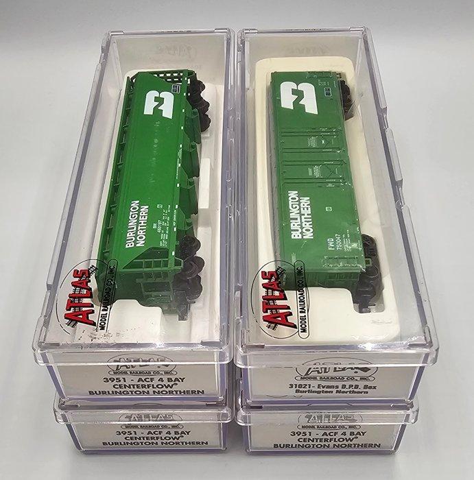 Atlas N - 31021, 3951 - Modeltrein goederenwagon (4) - Drie, Hobby en Vrije tijd, Modeltreinen | N-Spoor