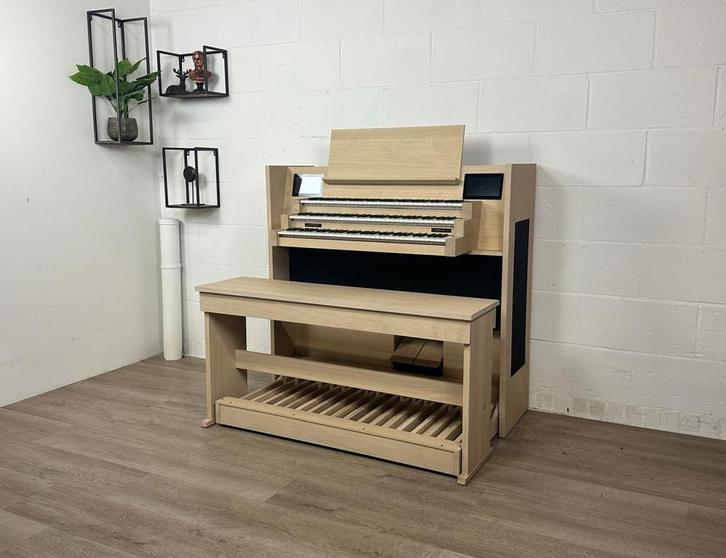 Content Cambiare 312 (showroommodel), Muziek en Instrumenten, Orgels, 3 klavieren, Orgel, Nieuw