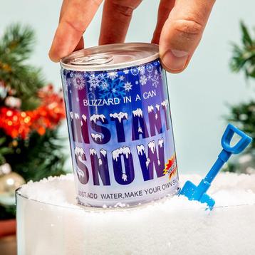 Magische sneeuw in een blikje beschikbaar voor biedingen