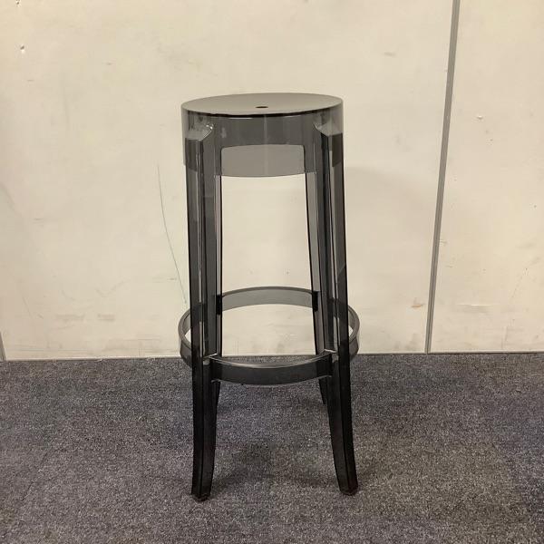 barkruk Kartell Charles Ghost, zithoogte 76 cm, transparant, Huis en Inrichting, Barkrukken, Gebruikt, Ophalen of Verzenden