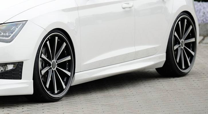 Rieger side skirt | Leon (5F) 2012-2020 - 5-drs., 5-drs. (ST, Auto-onderdelen, Carrosserie en Plaatwerk, Nieuw, Seat, Verzenden