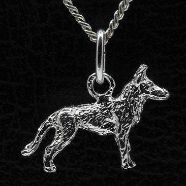 Zilveren Mechelse herder ketting hanger - klein, Sieraden, Tassen en Uiterlijk, Kettinghangers, Verzenden