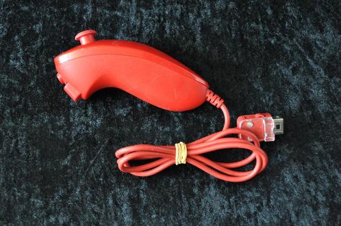 Nintendo Wii Nunchuck Red, Spelcomputers en Games, Spelcomputers | Nintendo Consoles | Accessoires, Verzenden