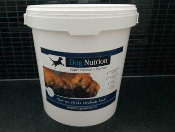 Gratis proefmaaltijd  Dog Nutrition premium hondenbrokken