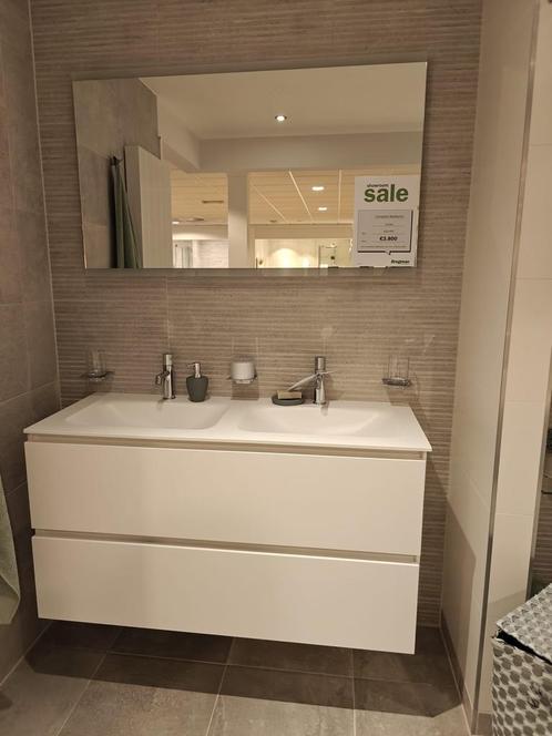 Badmeubel mat wit met spiegel en kranen - 0008, Huis en Inrichting, Badkamer | Badkamermeubels, Wasbak of Wastafel, Nieuw, 100 tot 150 cm