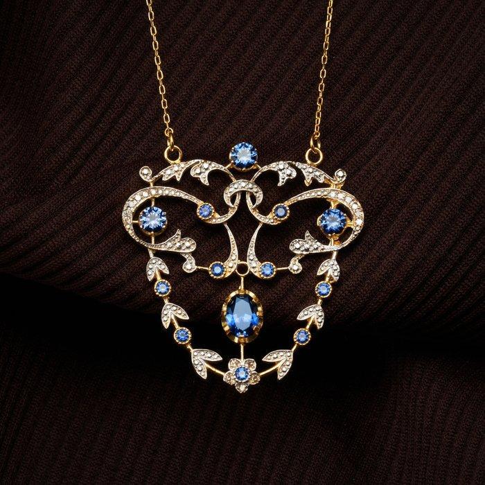 Zonder minimumprijs - Ketting met hanger - 8 karaat Zilver,, Sieraden, Tassen en Uiterlijk, Antieke sieraden