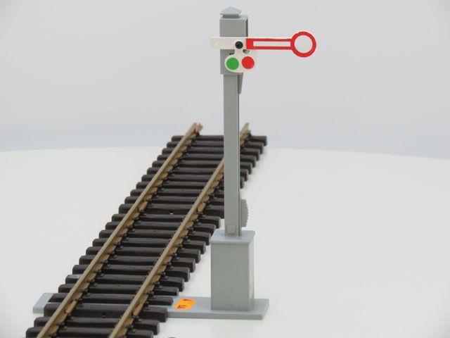 LGB 95091 Toy Train Seinpaal (Seinpalen & Seinen), Hobby en Vrije tijd, Modeltreinen | Overige schalen, Natuur, Zo goed als nieuw