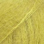 DROPS Kid-Silk Uni Colour - 67 licht olijfgroen - Mohair G, Hobby en Vrije tijd, Breien en Haken, Ophalen of Verzenden, Nieuw