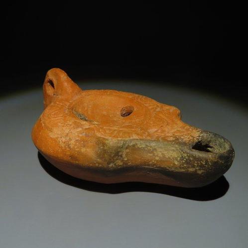 Oud-Romeins Terracotta Olielamp met beeltenis. 1e-3e eeuw na, Verzamelen, Mineralen en Fossielen