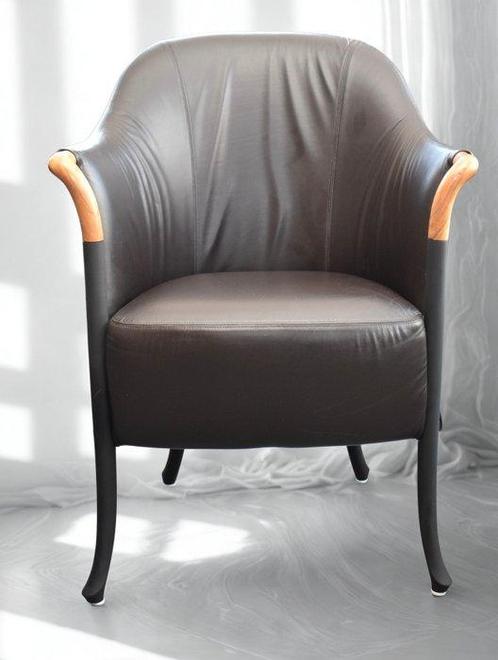 Giorgetti - Progetti 63220 - Fauteuil - Pau Ferro -, Antiek en Kunst, Antiek | Meubels | Stoelen en Banken