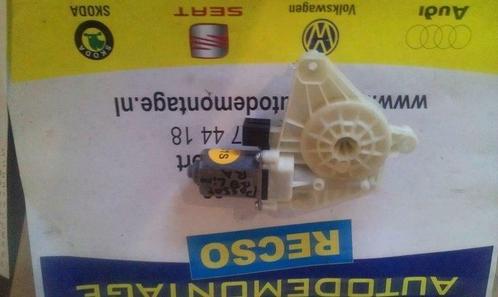 VW Passat B8 3G Ruiten ruit motor Links Achter 5Q4959801A, Auto-onderdelen, Ruiten en Toebehoren, Verzenden