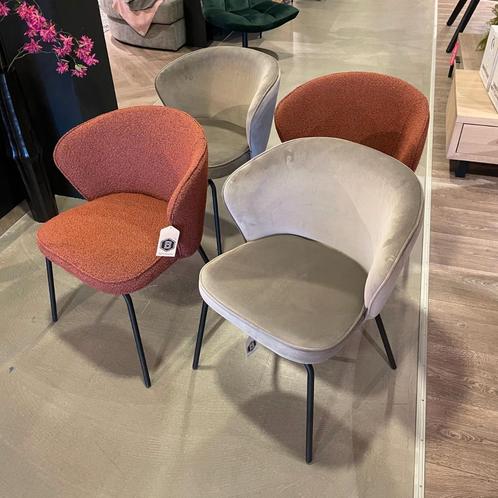4x Admit eetstoel stof Bouclé rood en Fluweel grijs -, Huis en Inrichting, Stoelen, Vier, Nieuw, Stof, Ophalen of Verzenden