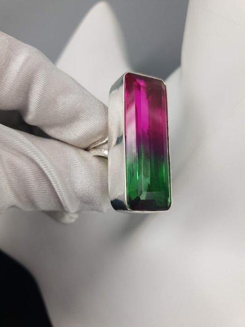 Zilver, Ringdiameter: 19 mm / Watermeloentroemalijn - Ring, Verzamelen, Mineralen en Fossielen