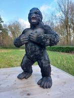 Beeld, 64 cm high strong silverback gorilla - 64 cm -, Antiek en Kunst