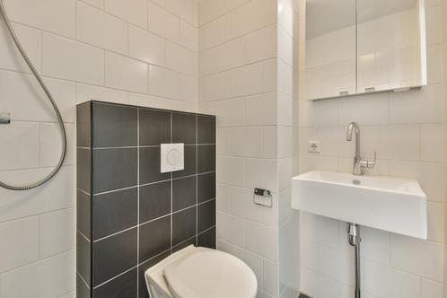 Te huur: Appartement Waldorpstraat in Den Haag, Huizen en Kamers, Huizen te huur, Zuid-Holland, Appartement