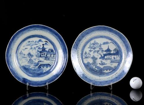 Een paar Chinese blauw-witte Rivierpaviljoens achthoekige, Antiek en Kunst, Antiek | Overige Antiek