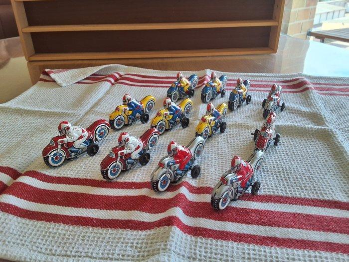 Made In Japan - Blikken speelgoed - blikken motortjes 12, Antiek en Kunst, Antiek | Speelgoed