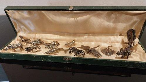 Messensteun (12) - animaux - Verguld brons, Antiek en Kunst, Antiek | Meubels | Tafels