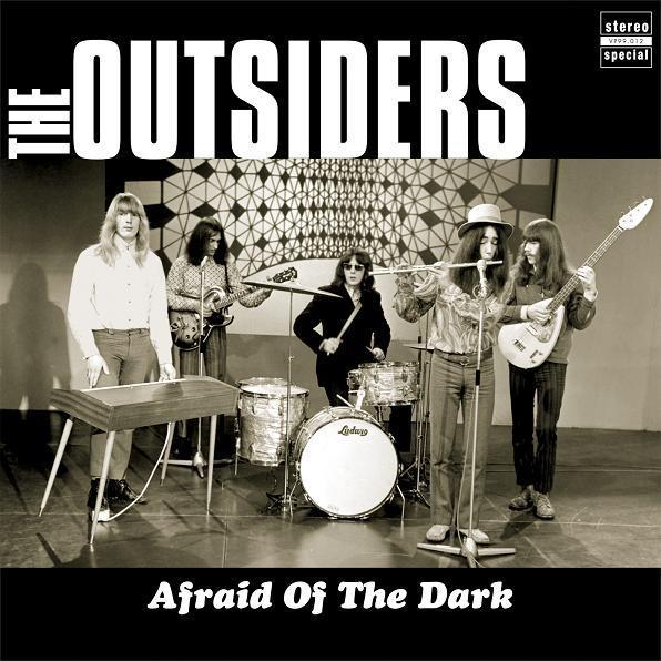 lp nieuw - The Outsiders - Afraid Of The Dark, Cd's en Dvd's, Vinyl | Rock, Zo goed als nieuw, Verzenden