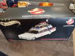 Hot Wheels 1:18 - Modelauto - Ghostbusters Ecto-1 - W1176, Nieuw