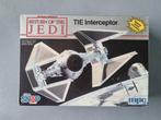 MPC/Ertl 8931 Star Wars TIE Interceptor 1:51, Verzenden, Nieuw