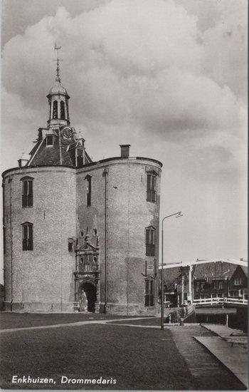 ENKHUIZEN - Drommedaris, Verzamelen, Ansichtkaarten | Nederland, Verzenden