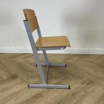 Eromes schoolstoel / stapelstoel zithoogte 46 cm,  Beuken -, Huis en Inrichting, Stoelen, Ophalen of Verzenden, Gebruikt, Hout
