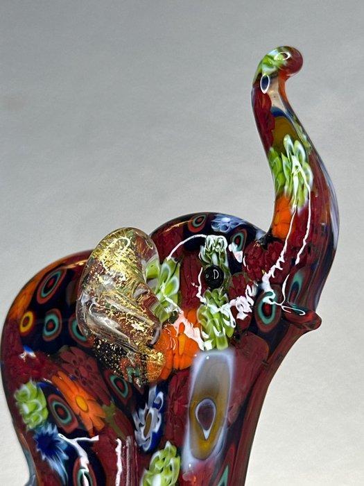Murano - sculptuur, Scultura di Elefante Multicolore con, Antiek en Kunst, Antiek | Glas en Kristal