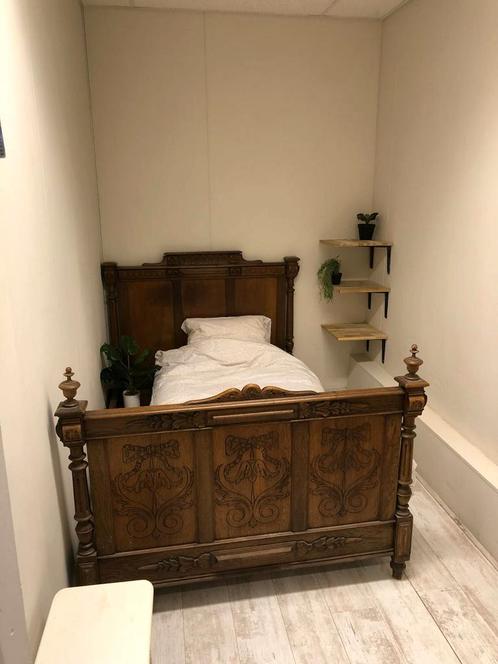 Eigen Kamer aan s-Gravelandseweg, Schiedam, Huizen en Kamers, Kamers te huur, 50 m² of meer