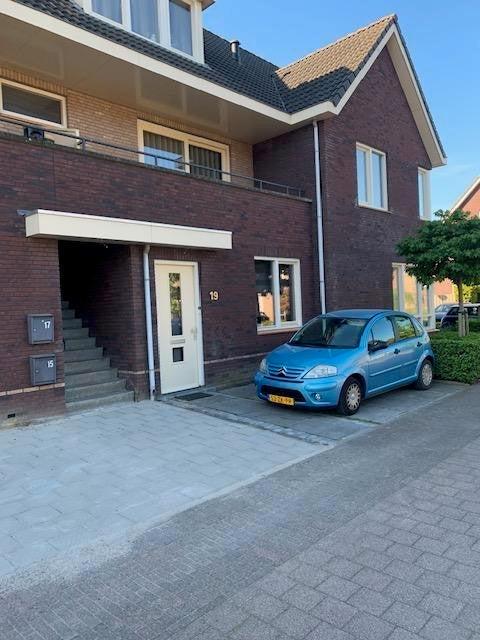 Te huur: Appartement Aan de Heerstraat in Westerhoven, Huizen en Kamers, Huizen te huur, Noord-Brabant, Appartement