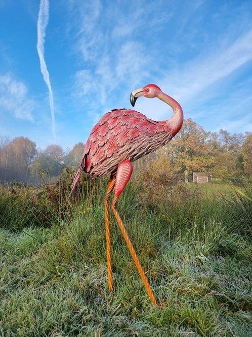 Beeldje - Levensechte flamingo - IJzer, Metaal, Antiek en Kunst, Curiosa en Brocante